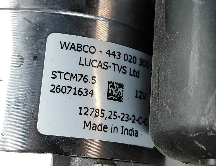 VOLKSWAGEN Touareg 3 generation (2018-2024) Compresseur de suspension 443020300,26071634,415406610,4M0616005J 30907113