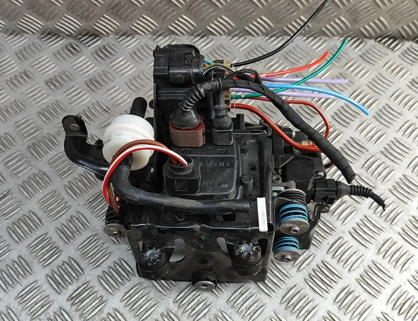 VOLKSWAGEN Touareg 3 generation (2018-2024) Compresseur de suspension 443020300,26071634,415406610,4M0616005J 30907113