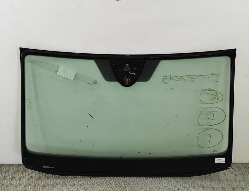 VOLKSWAGEN T-Cross 1 generation (2019-2023) Pare-brise avant 2GM845011BA 31348711