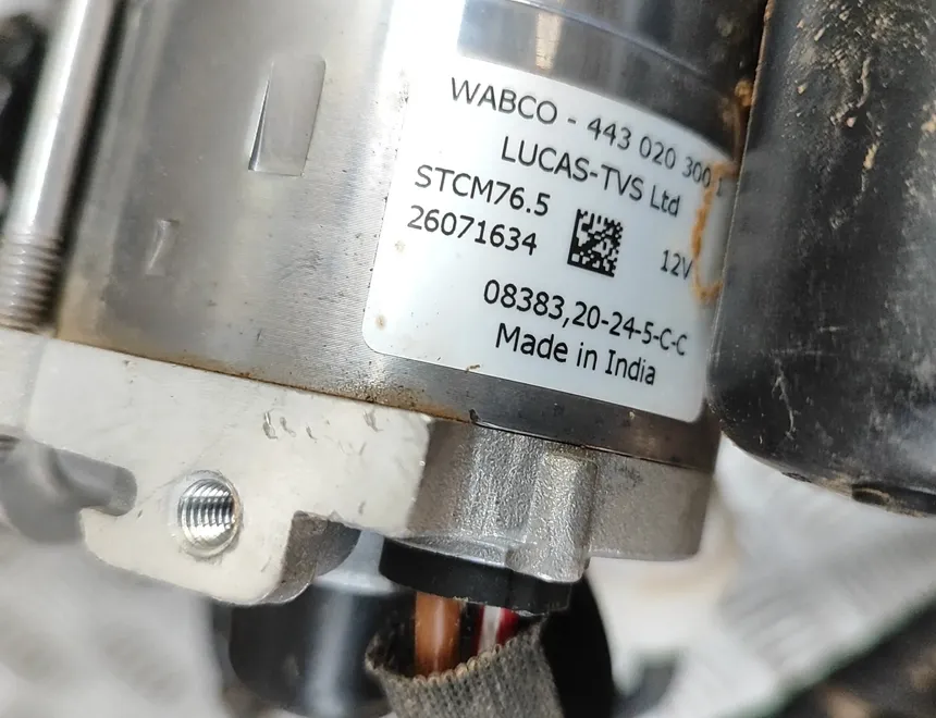 AUDI Q8 4M (2018-2024) Compresseur de suspension 4430203001,26071634,4M0616005H 31866345