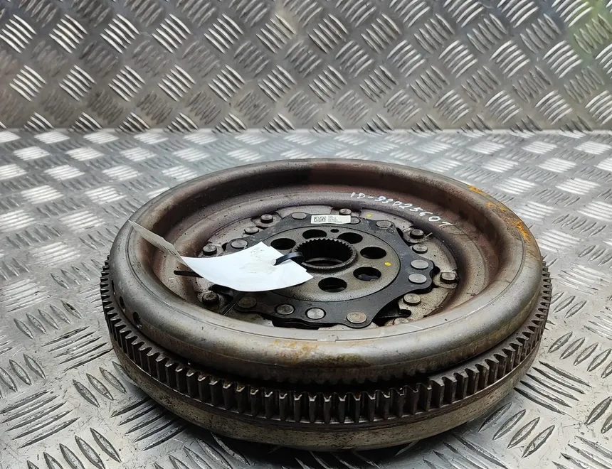 VOLKSWAGEN Golf R 6 generation (2009-2012) Volant Disque Automatique 04L105266D 33072125