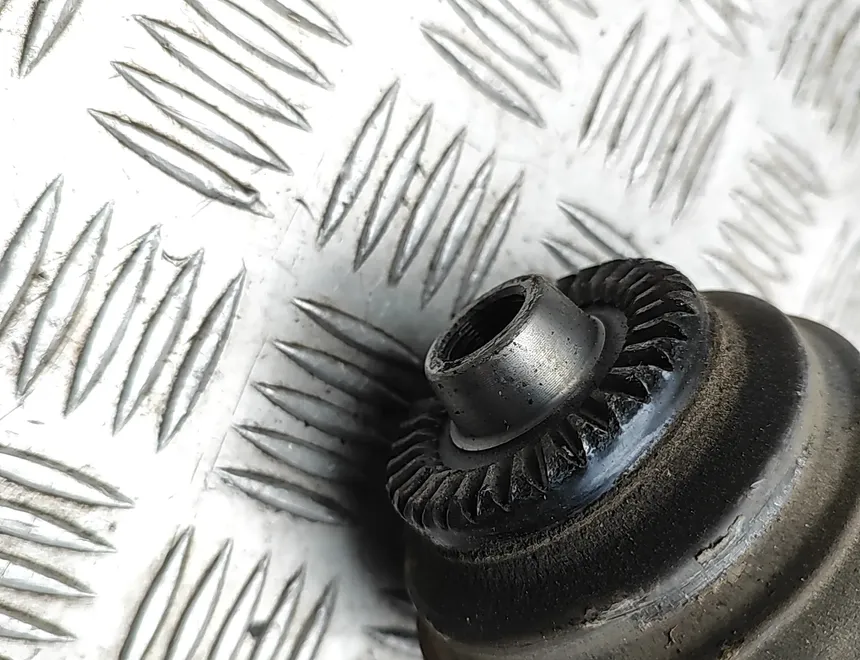 BMW 3 Series F30/F31 (2011-2020) Arbre de transmission avant droit 7597694 33356917