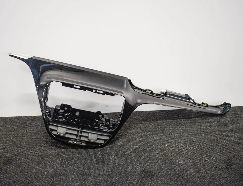 PEUGEOT 208 Peugeot 208 (2012-2015) Autres pièces de garniture 9875839677 3639138