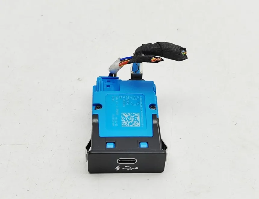 BMW X3 G01 (2017-2024) USB 8711939 34579420