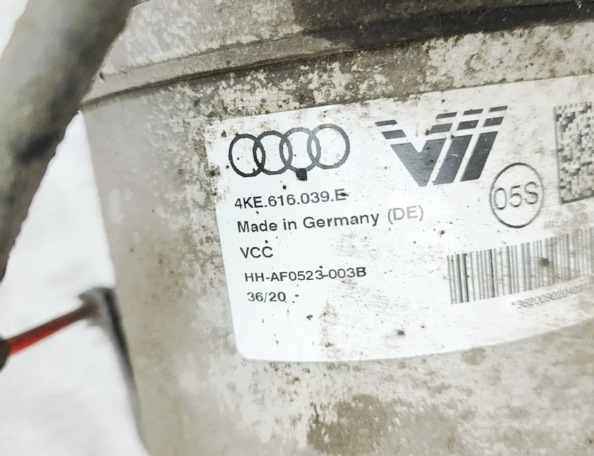 AUDI e-tron Sportback 1 generation (2019-2024) Amortisseur pneumatique avant gauche 4KE616039E 33980762