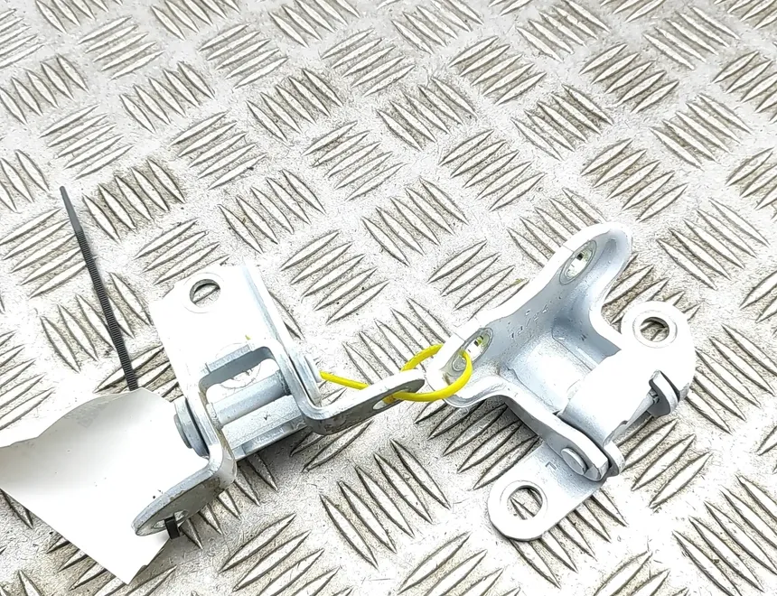 TOYOTA Yaris Cross 1 generation (2020-2023) Kit charnière de porte arrière gauche 68780-0H010,68760-0H010 35636384