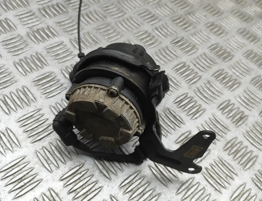 MERCEDES-BENZ CLA-Class C117 (2013-2016) Moteur à eau de circulation A1765040040,A0005002686,0392024050 33930163