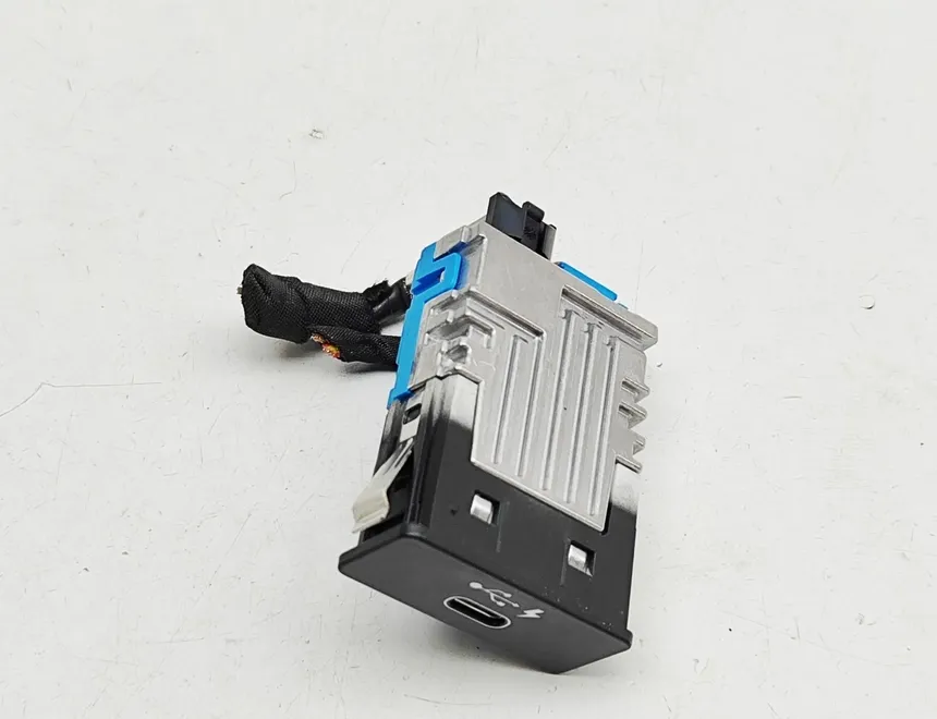 BMW X3 G01 (2017-2024) USB 8711939 34579420