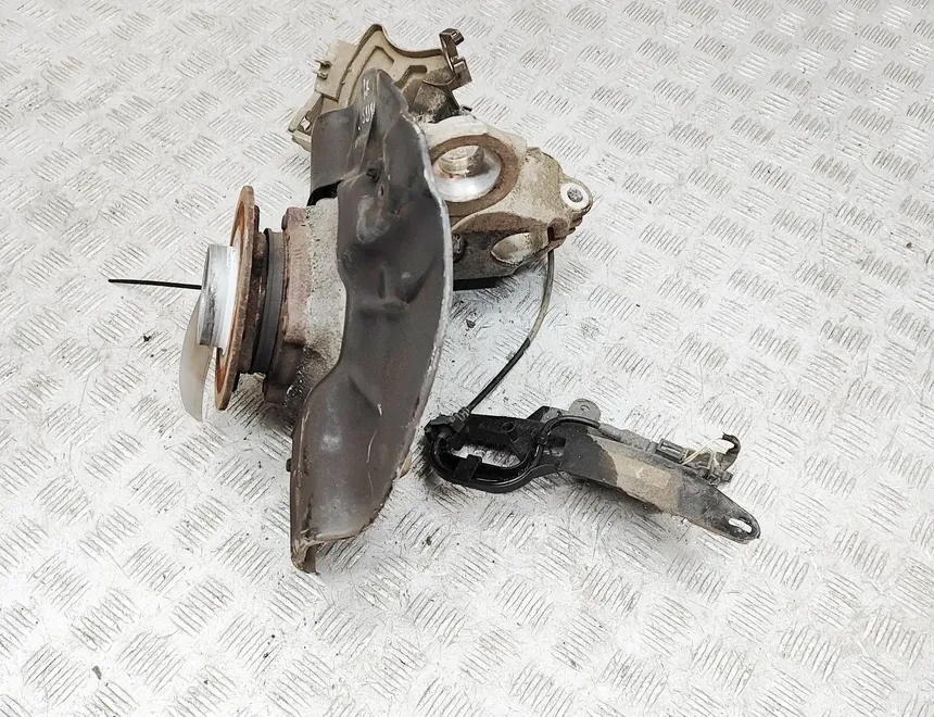MERCEDES-BENZ EQB 1 generation (2021-2023) Moyeu de roue avant gauche A2473320100 33944478