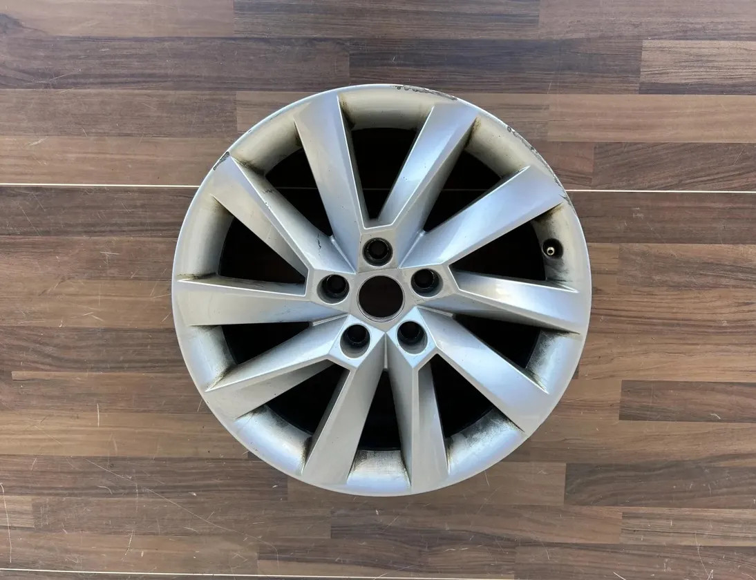 SKODA Superb 1 generation (2001-2008) Roue 3V0601025 29692438