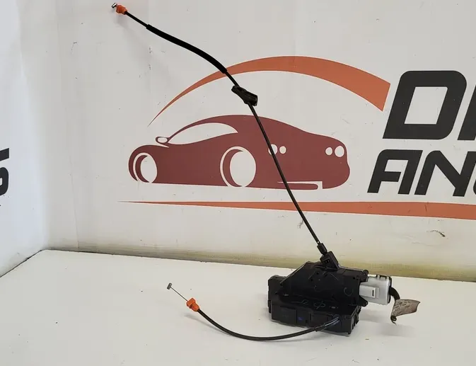 CITROËN C4 1 generation (2004-2011) Serrure de porte arrière droite 24097816 33790046