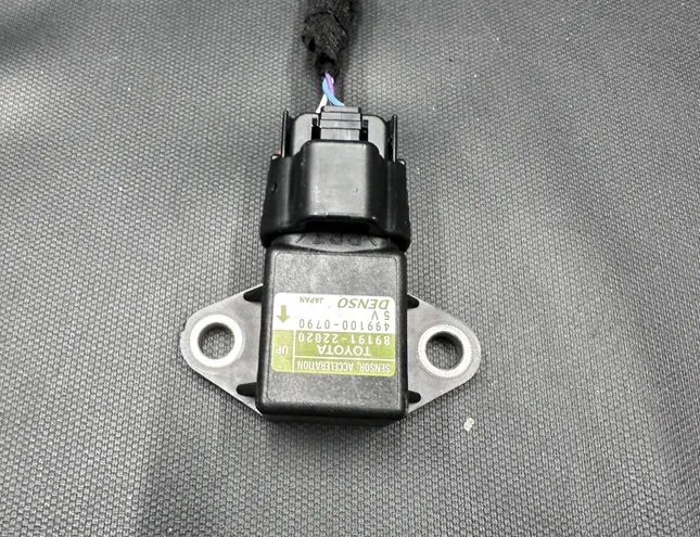 LEXUS RX 4 generation (2015-2024) Capteur d'accélération 4991000790,8919122020 29868230