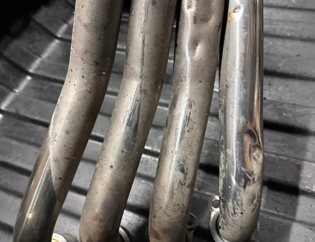HONDA CB Le silencieux d'échappement peut être un silencieux HM-MKY-E1,HMMKYE1,GOSHI,CAT,SGM 33368152