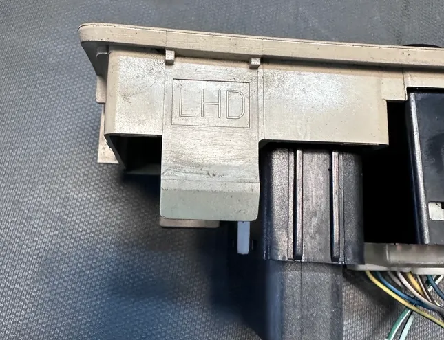 TOYOTA Avensis 2 generation (2002-2009) Commutateur de réglage du miroir 8415205050,84152-05050,183575,777669 33579225