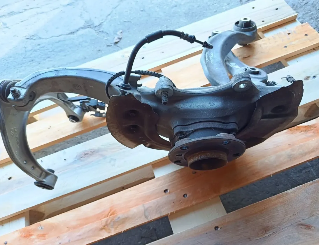 BMW 6 Series F06/F12/F13 (2010-2018) Moyeu de roue avant gauche 6775769,31216775769 35148405