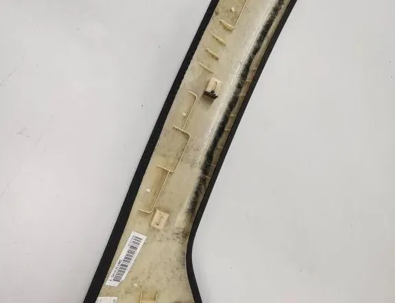 AUDI A6 C6/4F (2004-2011) Garniture de pilier A gauche 105041430,4F0867233F 34554991