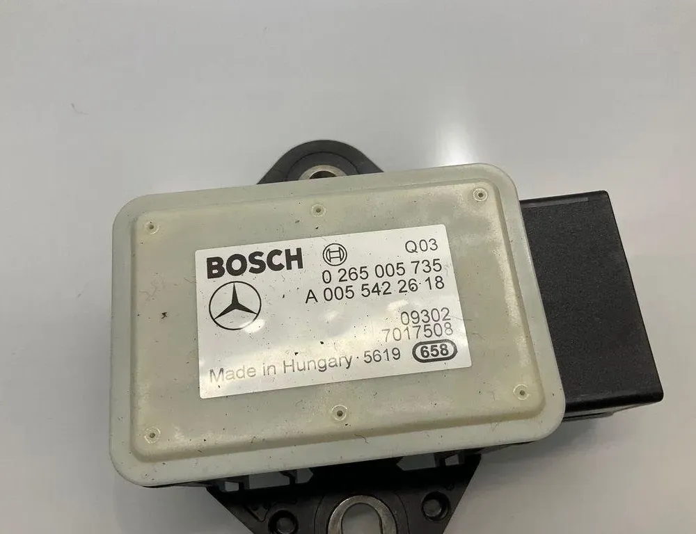MERCEDES-BENZ E-Class W212/S212/C207/A207 (2009-2016) Capteur d'accélération 0265005735 30717592