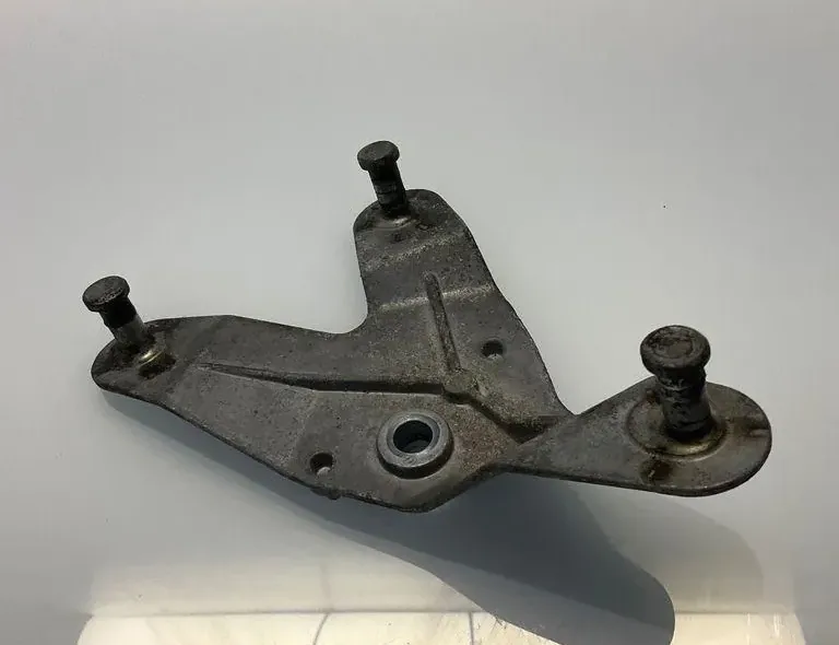 MERCEDES-BENZ E-Class W211/S211 (2002-2009) Support de pompe ABS 2114310340,A2114310340 35502683