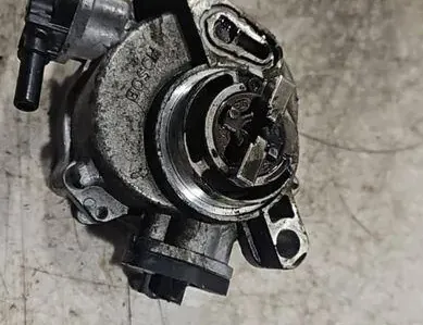 FORD Focus 3 generation (2011-2020) Pompe à vide 2C22606Y,9684786780 34697466