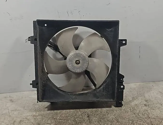 SUBARU Outback 2 generation (1998-2003) Radiateur de ventilateur de refroidissement du moteur 8207300 34682561