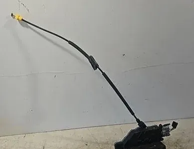 PEUGEOT 207 1 generation (2006-2009) Serrure de porte arrière droite 24103158,24099158 34688755