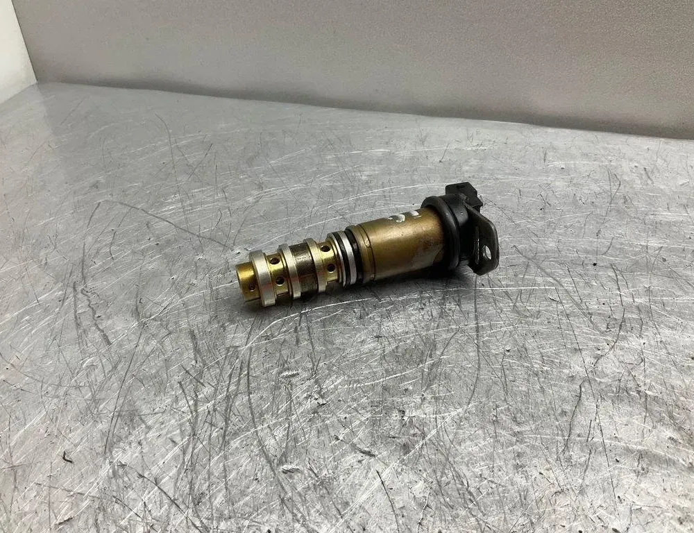 BMW X5 E70 (2006-2013) Soupape de poulie d'admission 7561265 30404137