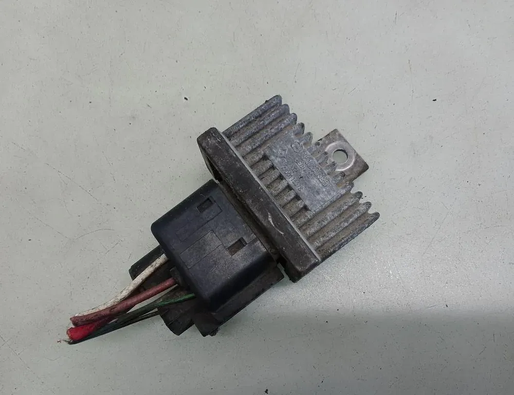 RENAULT Trafic 2 generation (2001-2015) Bougies de préchauffage 7700115078 35095089