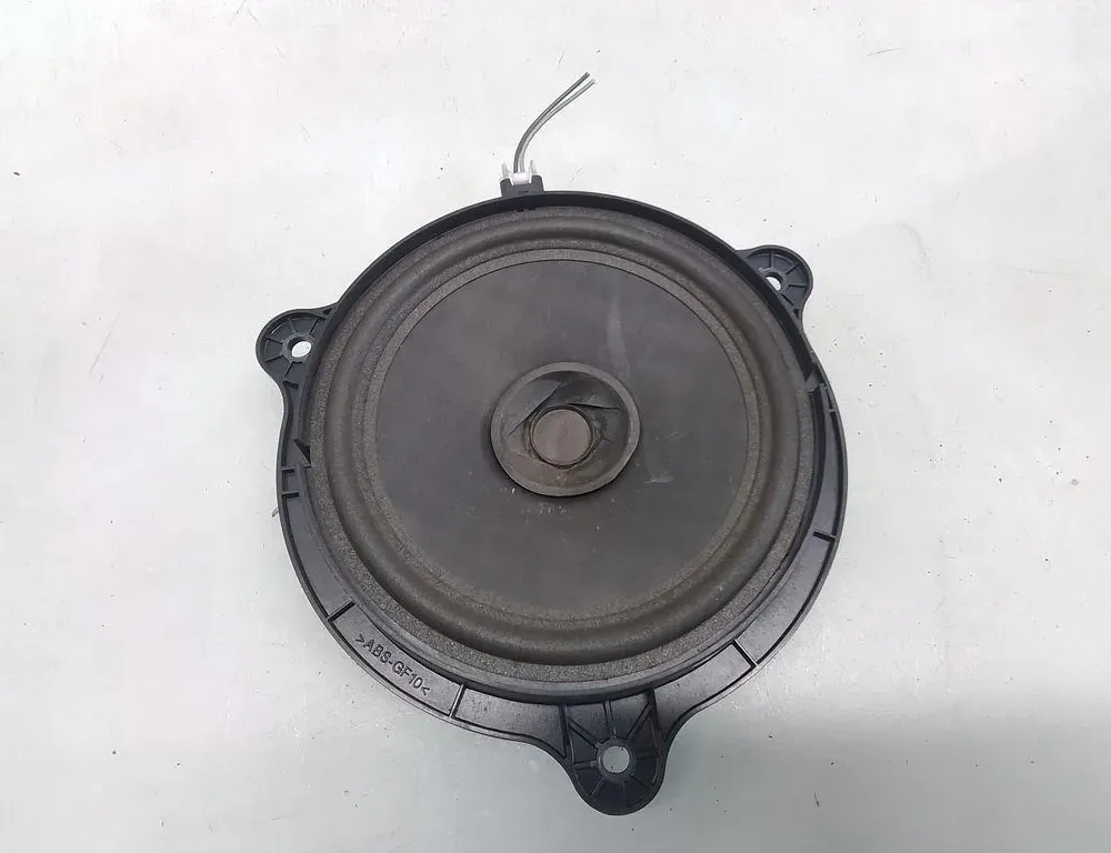NISSAN Note 1 generation (2005-2014) Haut-parleur sonore de porte arrière gauche 35100726