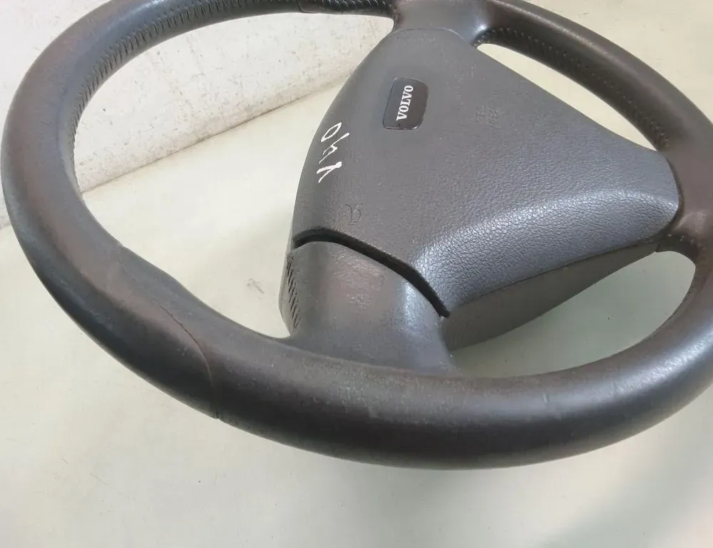 VOLVO V40 1 generation (1996-2004) Volant 35093156