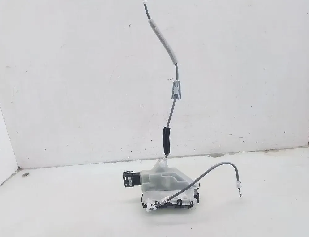 PEUGEOT 2008 2 generation (2019-2023) Serrure de porte arrière gauche PSA305601,16944088 35087725