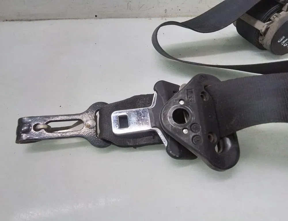 CITROËN C8 1 generation (2002-2014) Ceinture de sécurité du coffre côté gauche 35096809