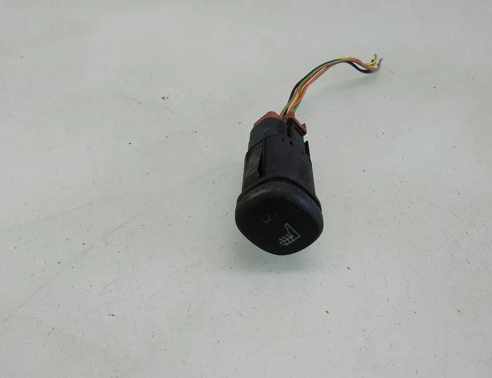 FORD Focus 1 generation (1998-2010) Interrupteur de chauffage de siège 35099595