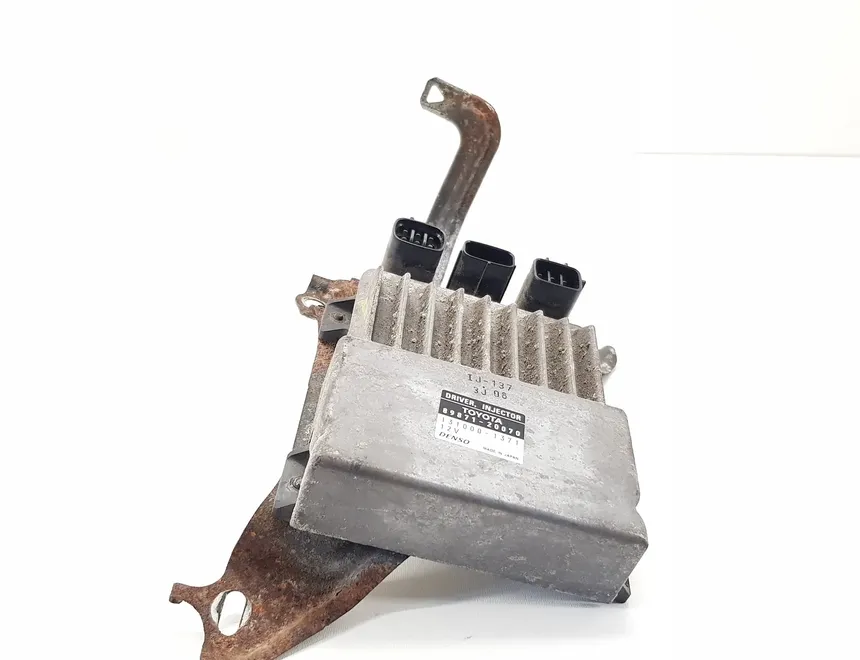 TOYOTA Auris 1 generation (2006-2012) Calculateur d'injecteurs de carburant 89871-20070,131000-1371 17747039