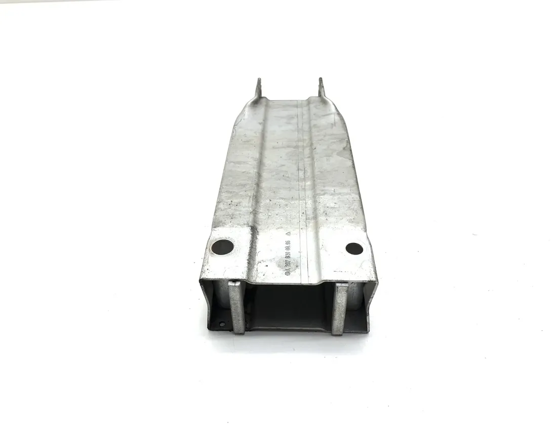 MERCEDES-BENZ E-Class W212/S212/C207/A207 (2009-2016) Barre de renfort avant A2076200095 21063448