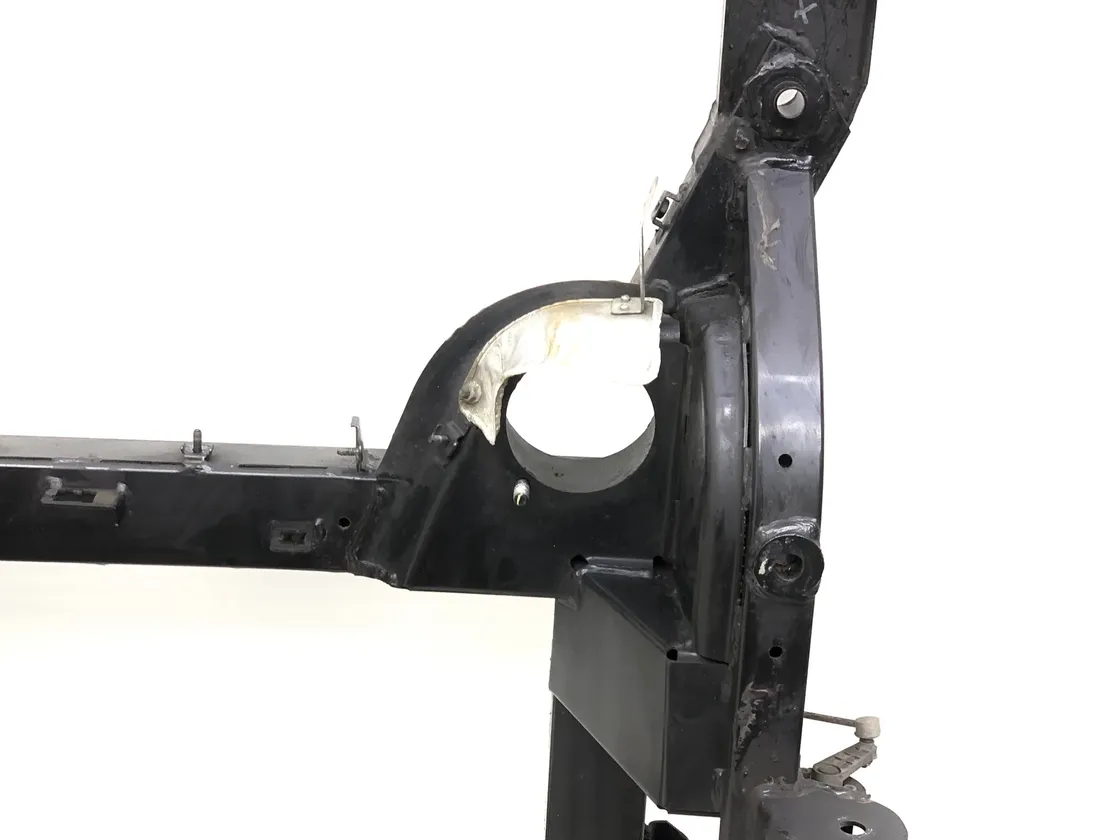 MASERATI Quattroporte 5 generation (2003-2012) Sous-châssis de suspension avant 34493236