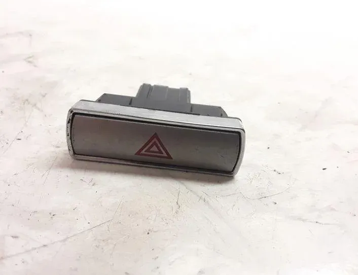 FORD Galaxy 2 generation (2006-2015) Bouton de danger 6M2T13A350AA 25494573