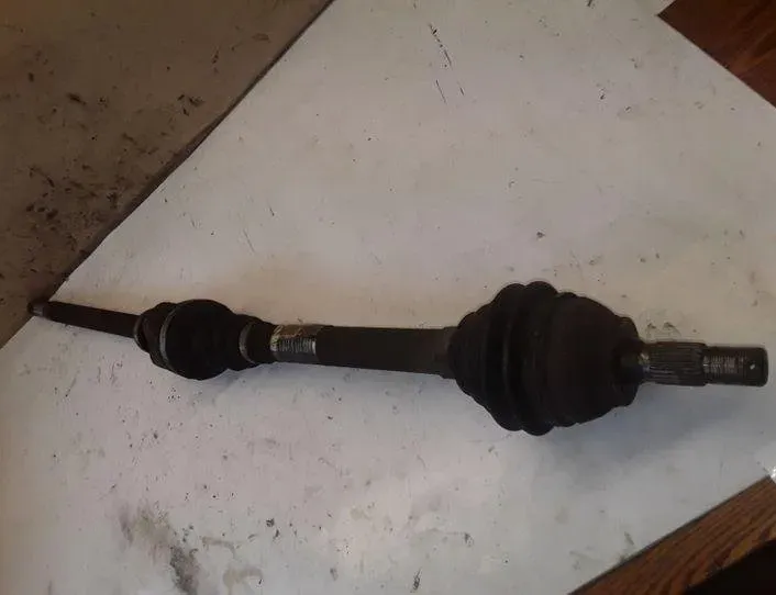 PEUGEOT 3008 Arbre de transmission avant droit 9684135480 25495489