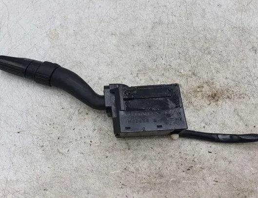 HONDA Accord 7 generation (2002-2008) Tourner le bouton de l'interrupteur M226582 25498893