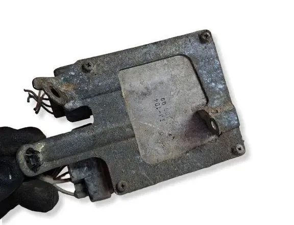 TOYOTA Corolla E120 (2000-2008) Calculateur d'injecteurs de carburant 8987120030,1310001041 34914305