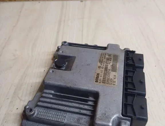 CITROËN C3 Picasso 1 generation (2008-2016) Calculateur d'unité de commande du moteur 9653958980 34900705