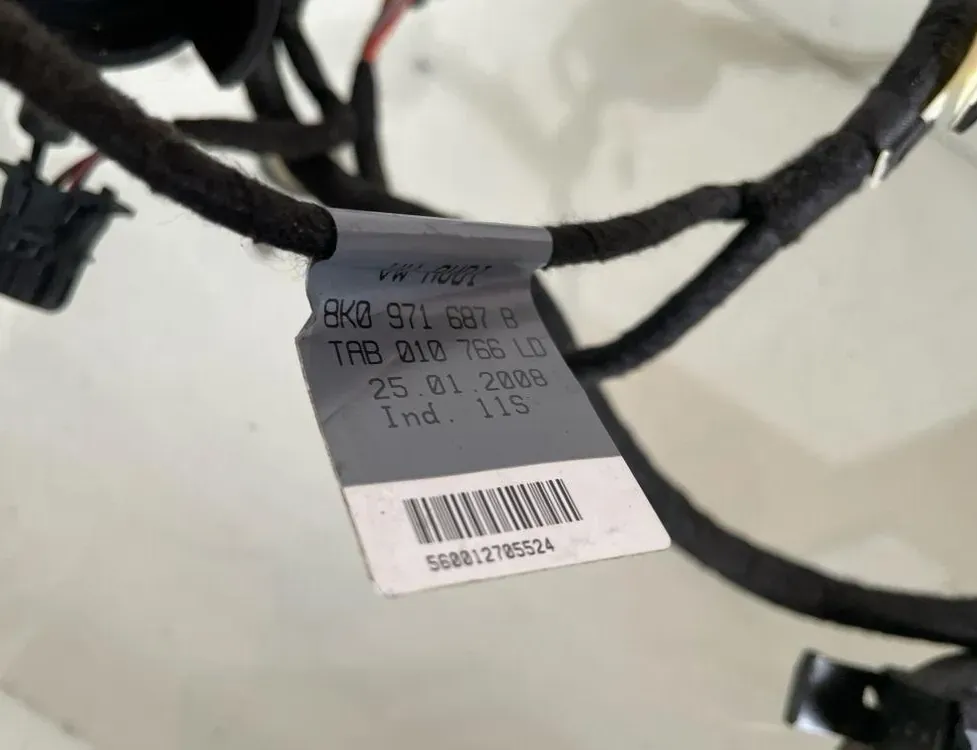 AUDI A4 B7/8E (2004-2008) Câblage de porte arrière droite 8K0971687B,560012705524 33209458