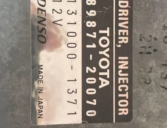 TOYOTA Corolla Verso 1 generation (2001-2009) Calculateur d'injecteurs de carburant 1310001371 33210263