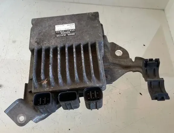 TOYOTA Corolla Verso 1 generation (2001-2009) Calculateur d'injecteurs de carburant TJ137,8987120070 33212076