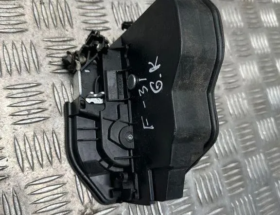 BMW 3 Series F30/F31 (2011-2020) Serrure de porte arrière gauche A053702 30504101