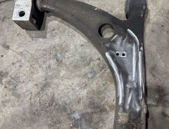 SEAT Alhambra 2 generation (2010-2021) Bras de triangle avant 3C0407151G 33701054