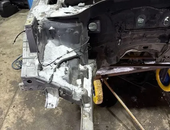 HYUNDAI Santa Fe DM (2012-2020) Panneau de custode avant droit 33725173