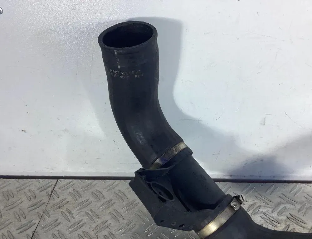 MERCEDES-BENZ Sprinter 1 generation (903) (1995-2006) Tuyau de tuyau de refroidisseur intermédiaire A9015283582 34762546