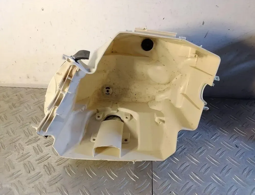 BMW 1 Series E81/E82/E87/E88 (2004-2013) Autres pièces du compartiment moteur 12907544574 34599208