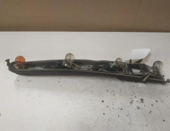 OPEL Meriva 1 generation (2002-2010) Contacts de feu arrière PY21W,P21W 27069948