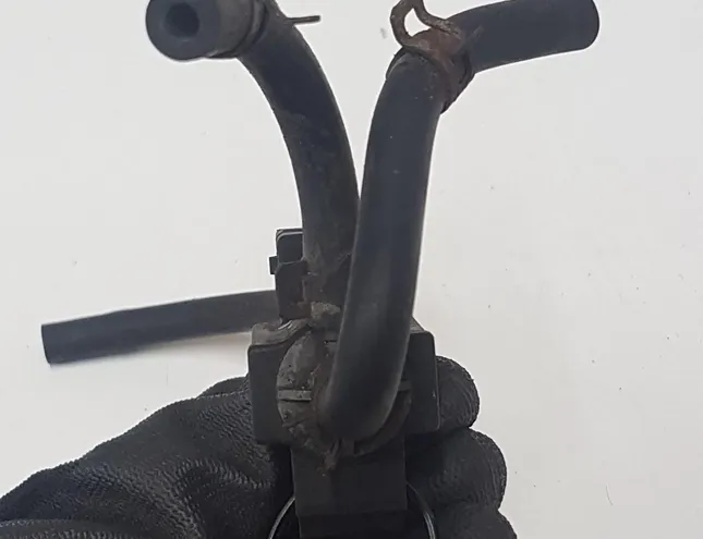 OPEL Astra J (2009-2020) Électrovanne 55574902 28748553